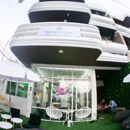 420 Hostel - Ekkamai Buds & Beds Bangkok Exteriér fotografie