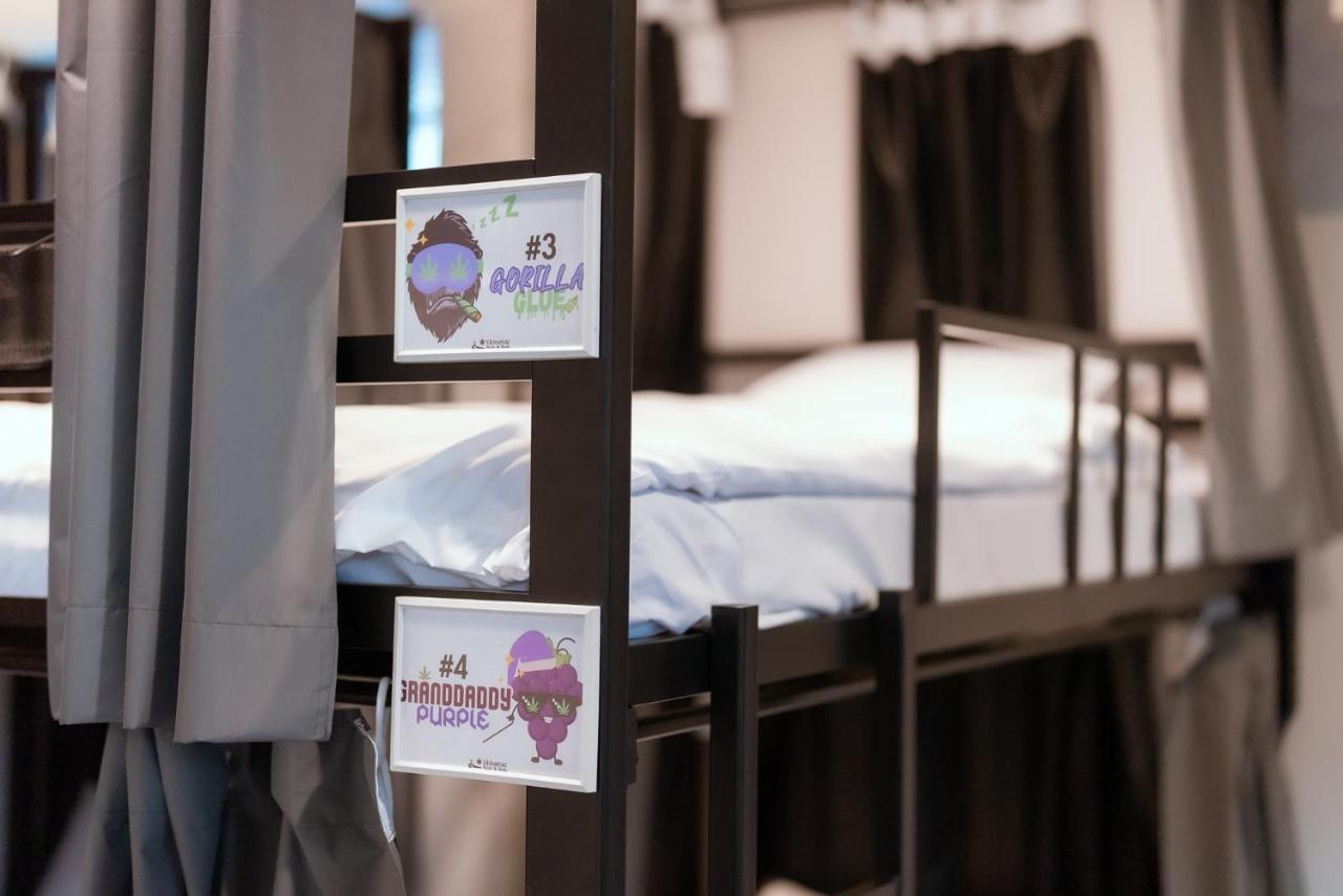 420 Hostel - Ekkamai Buds & Beds Bangkok Exteriér fotografie