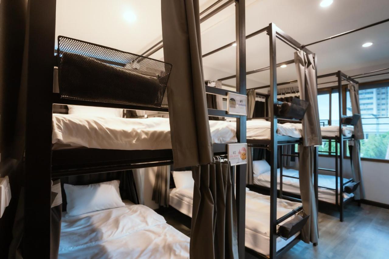 420 Hostel - Ekkamai Buds & Beds Bangkok Exteriér fotografie