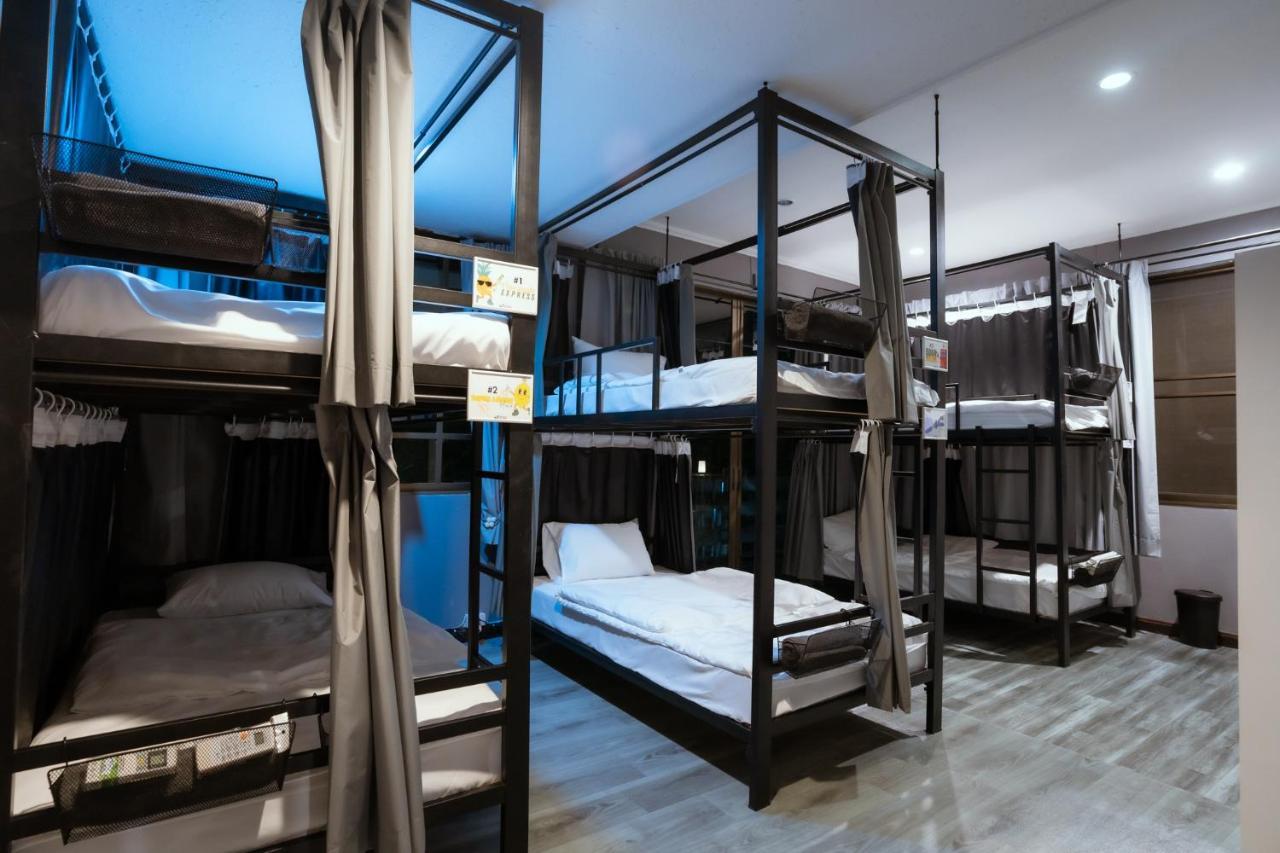 420 Hostel - Ekkamai Buds & Beds Bangkok Exteriér fotografie
