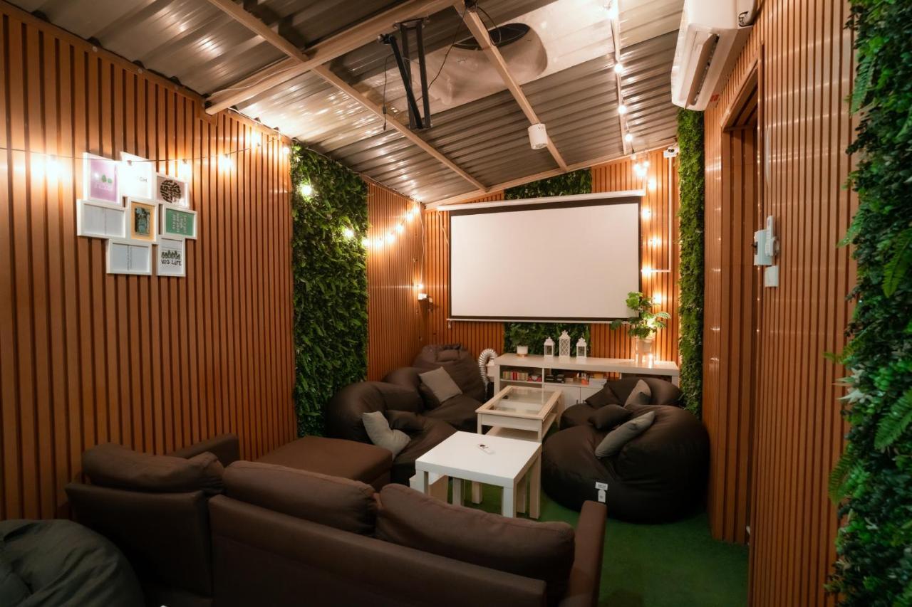 420 Hostel - Ekkamai Buds & Beds Bangkok Exteriér fotografie