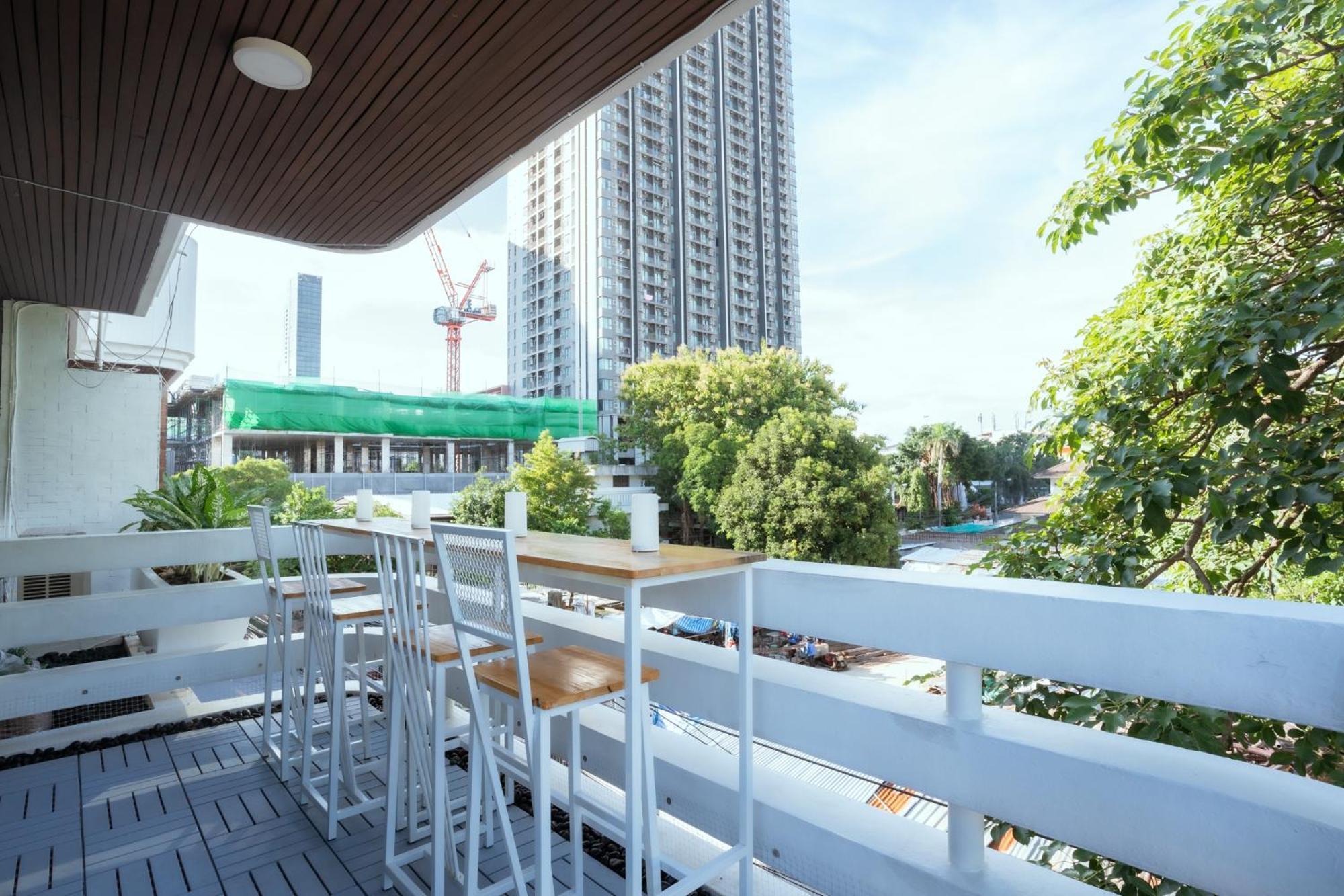 420 Hostel - Ekkamai Buds & Beds Bangkok Exteriér fotografie