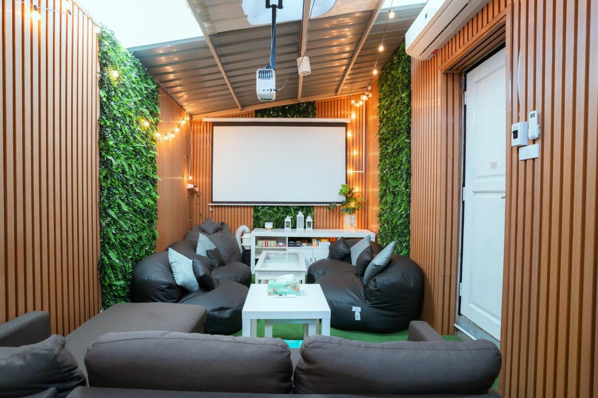 420 Hostel - Ekkamai Buds & Beds Bangkok Exteriér fotografie